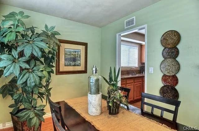 Foto del edificio - 8431 San Pablo Dr