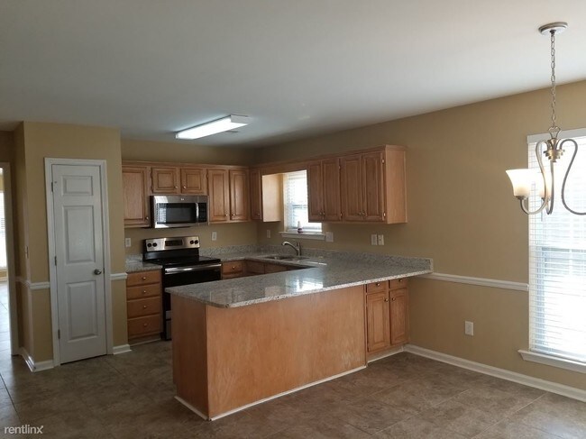 Building Photo - 3 br, 2 bath House - 532 Buck Creek Ln