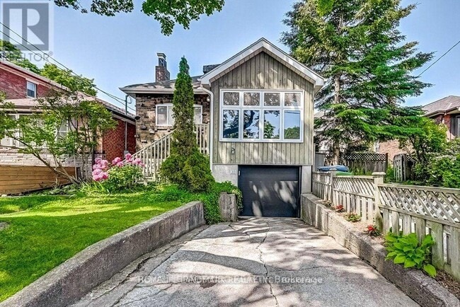 Photo du bâtiment - 30 Fourth St