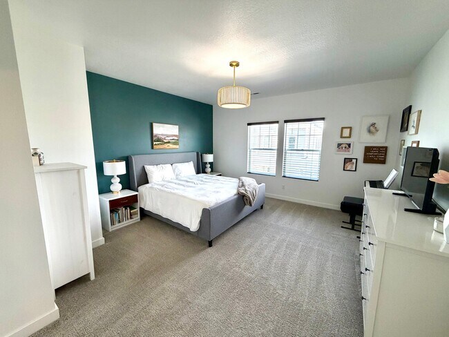 Foto del edificio - 4416 W Glendon Dr