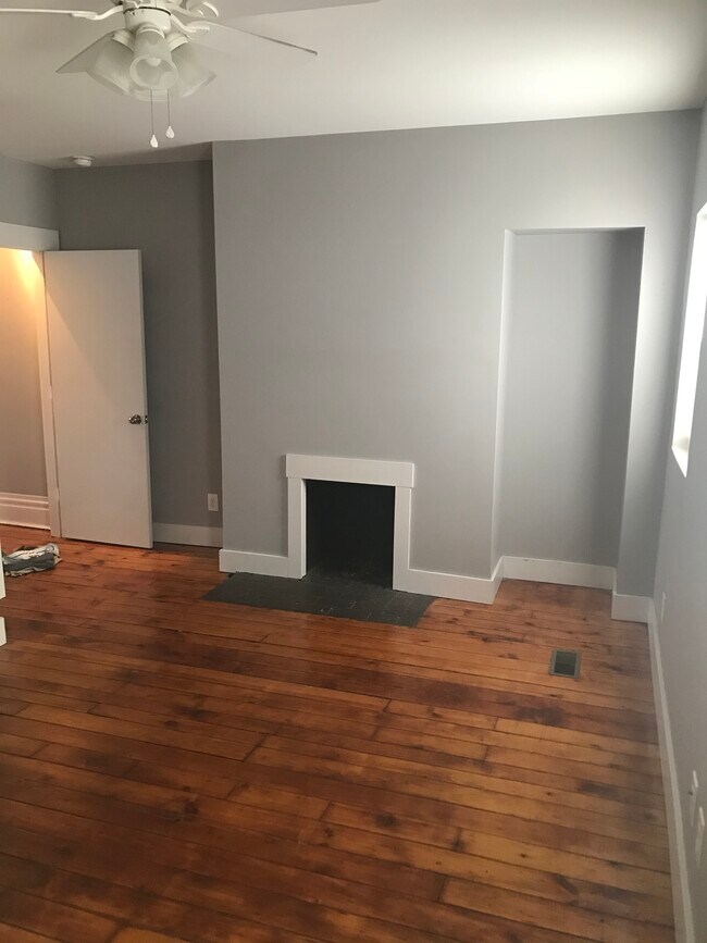 Bedroom - 4651 Gangwish St