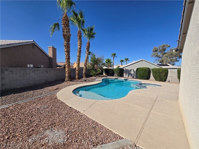 Foto del edificio - 5120 Wedmore Ct