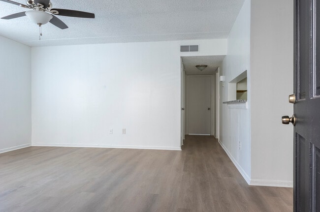 Building Photo - 4708 Christa Ct