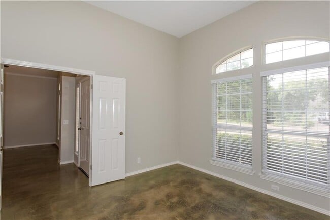 Building Photo - 4908 Quick Water Cove