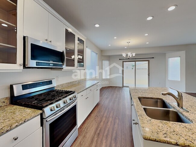 Foto del edificio - 12659 N Maize Dr