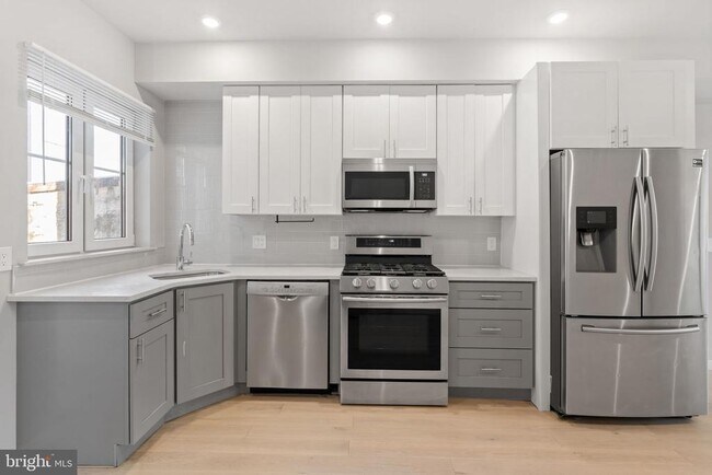 Foto del edificio - 2142 Master St