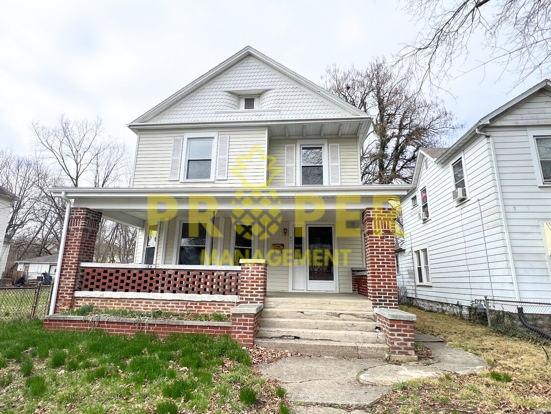 Primary Photo - 3 bedrooms 1.5 bathrooms house for rent