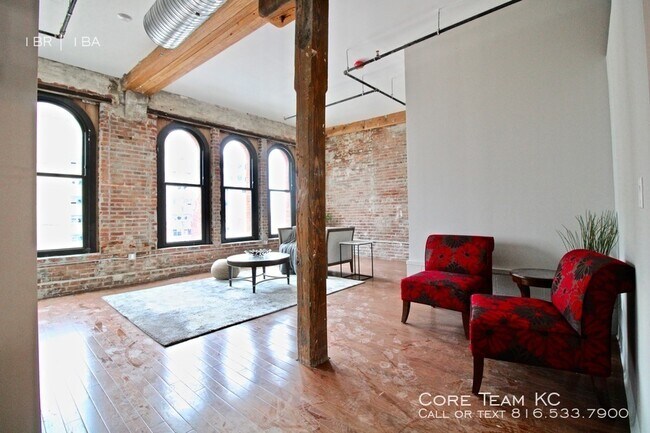 Building Photo - 1 Bedroom Artist Lofts