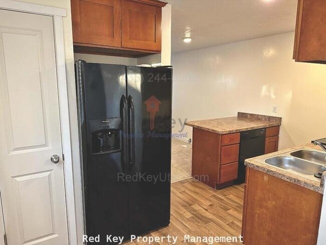 Foto del edificio - E Vine St Single Family Home