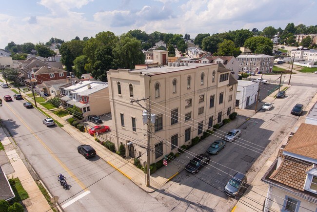 Foto del edificio - 542 E Hector St