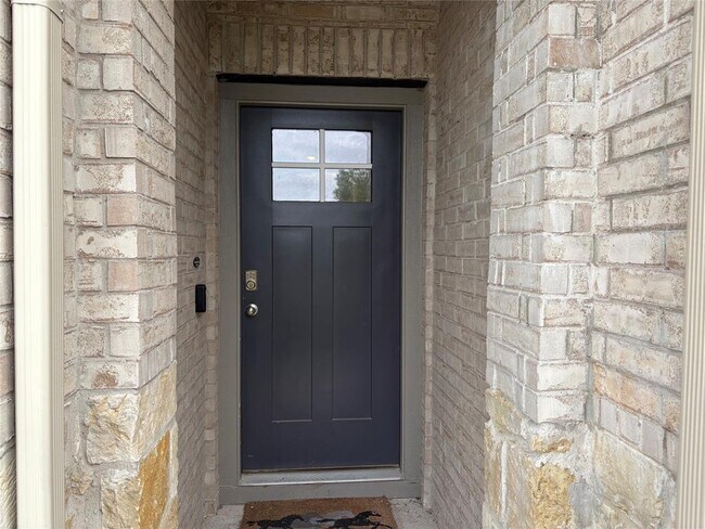 Foto del edificio - 505 Rainmaker Ln