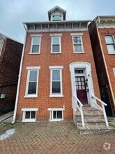 Building Photo - 428 W Philadelphia St