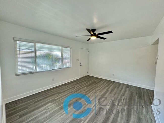 Building Photo - 3961 Cottonwood St
