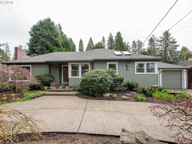 Foto del edificio - 6400 SW Vermont St