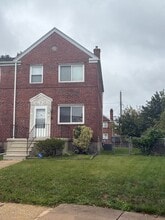 Building Photo - 5570 Channing Rd