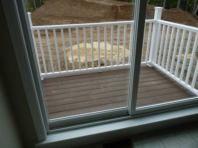 Building Photo - 98 Eagle Ridge Rd