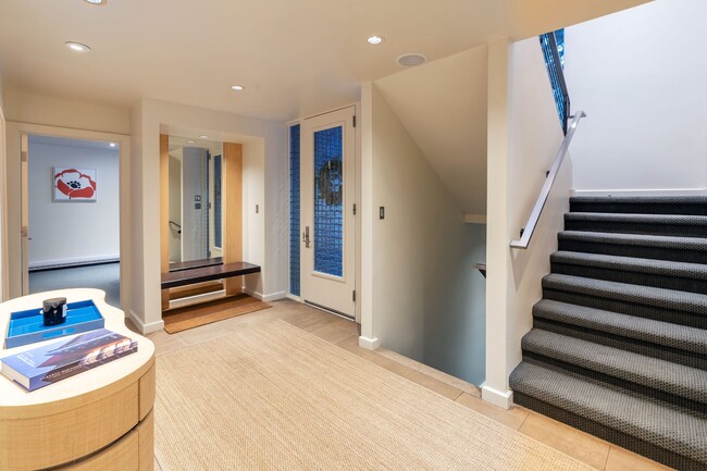 Foto del edificio - 506 W Hallam St