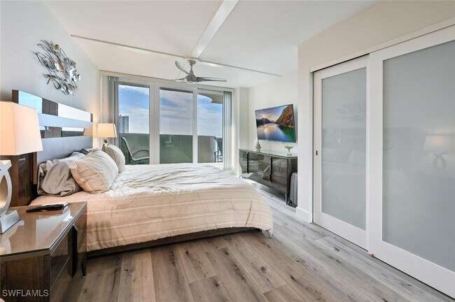 Foto del edificio - 4001 Gulf Shore Blvd N