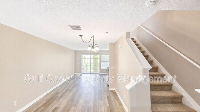 Foto del edificio - 8673 Majestic Elm Ct