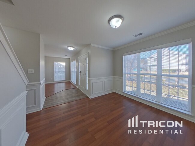 Building Photo - 9306 Chastain Walk Drive Charlotte NC