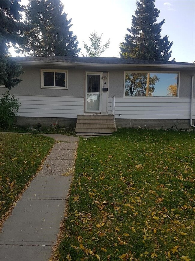 Building Photo - 44 Birch Dr