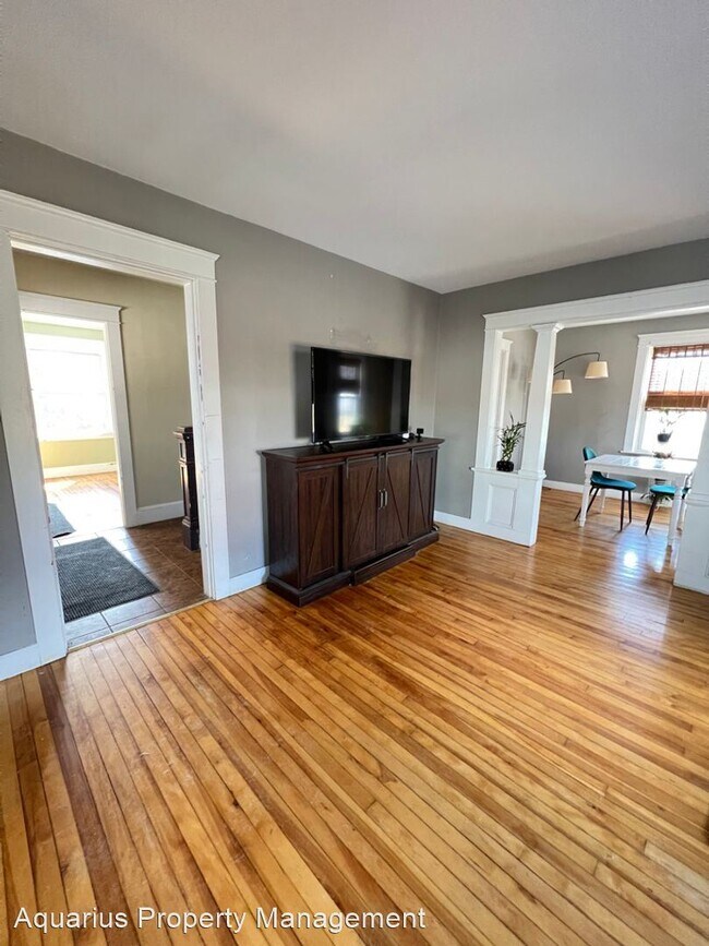 Foto del edificio - 3 br, 1.5 bath House - 25 Cornell Street