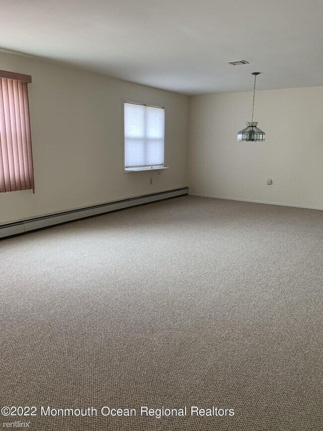 Building Photo - 2 br, 1 bath House - 29 Canterbury Ln