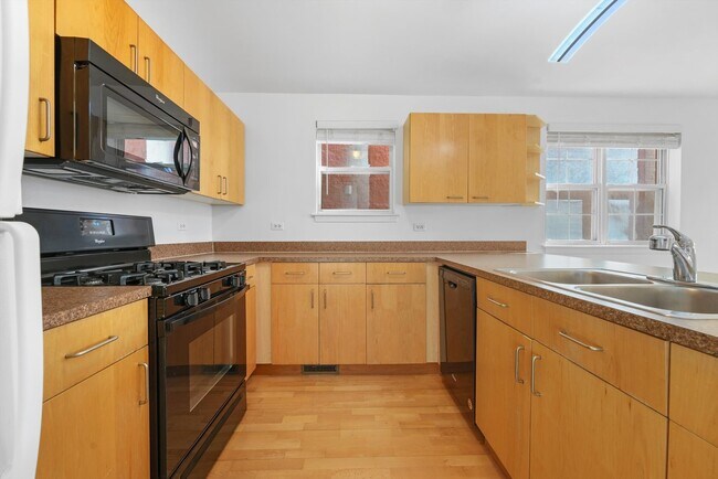 Foto del edificio - 1461 N Larrabee St