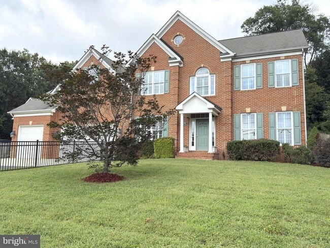 Building Photo - 6902 Alpine Dr