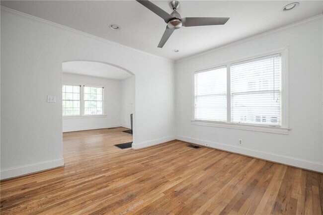 Foto del edificio - 545 Oakdale Rd NE