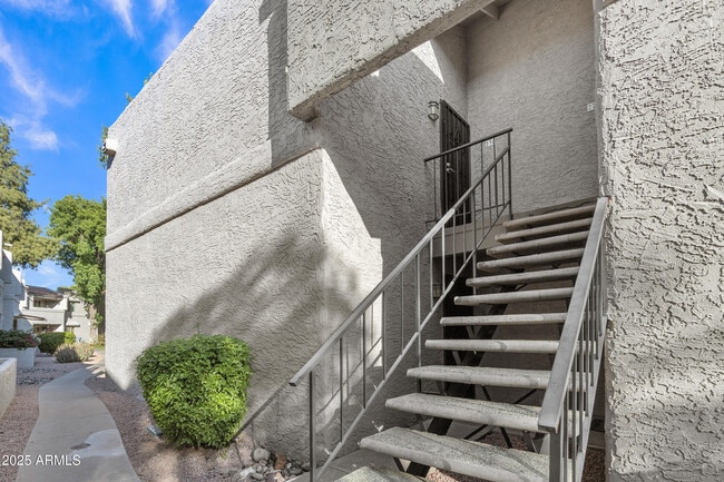 Building Photo - 4444 E Paradise Village Pkwy N