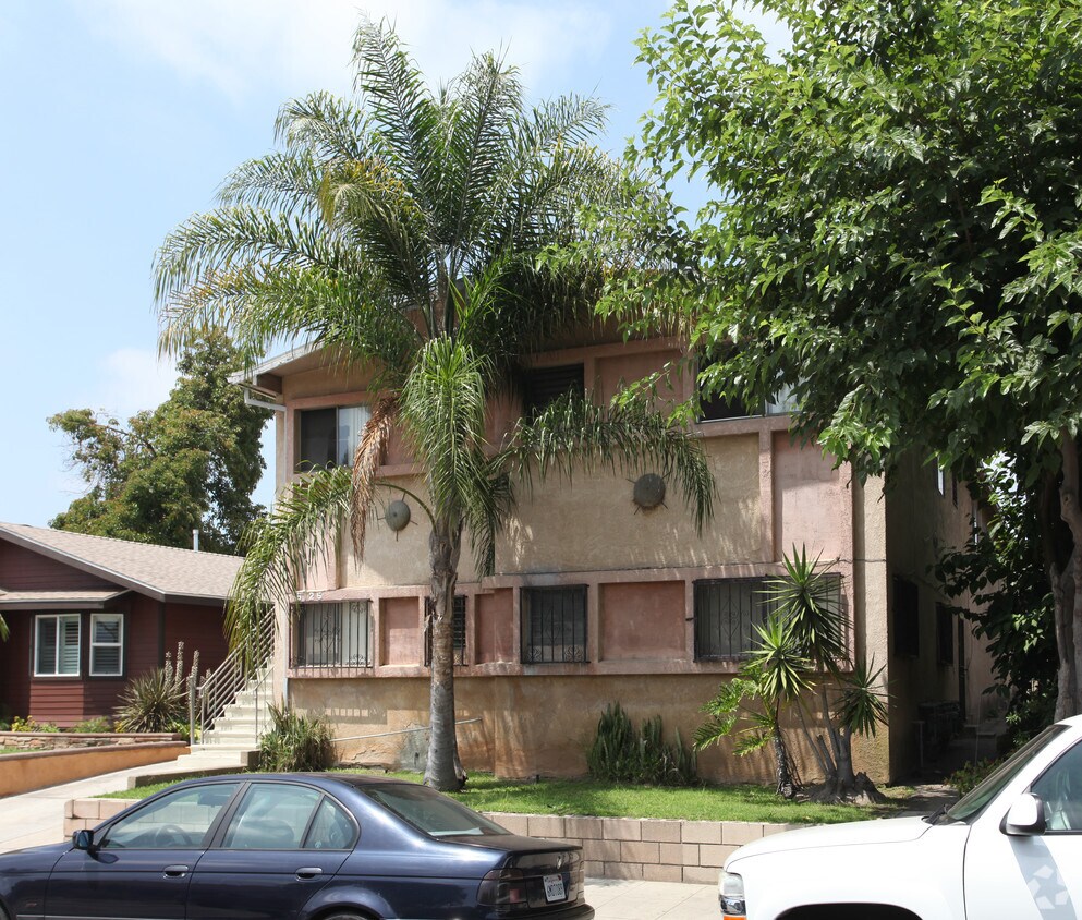Building Photo - 6125 Malabar St