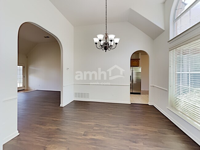 Foto del edificio - 154 Tanner Cv