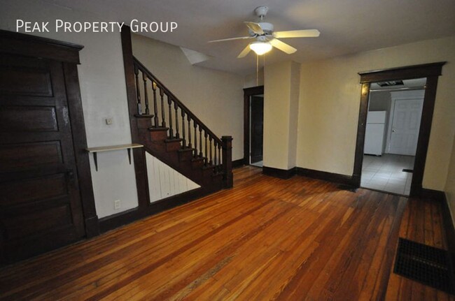 Building Photo - 29 E Blake Ave