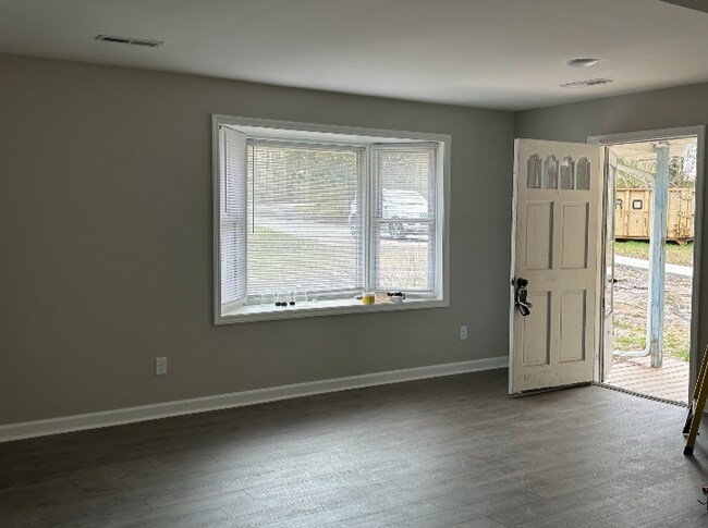 Building Photo - 6807 TN-100