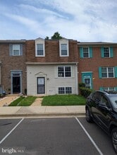 Building Photo - 10728 Castleton Way