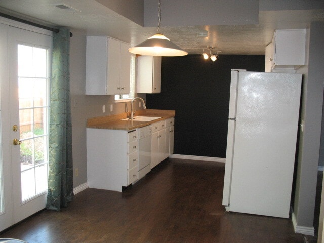 Building Photo - 1447 S 50 W