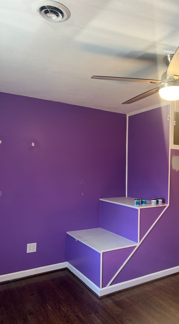 Foto del edificio - 4 Bedroom with fenced in yard!