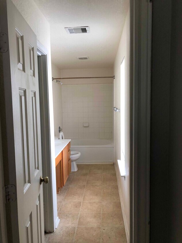 2218 Bedford Stage, San Antonio, TX 78213 House Rental in San Antonio