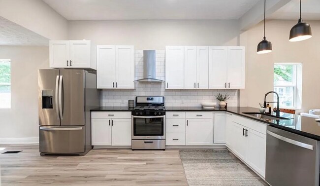 Foto del edificio - 1641 Carrollton Ave