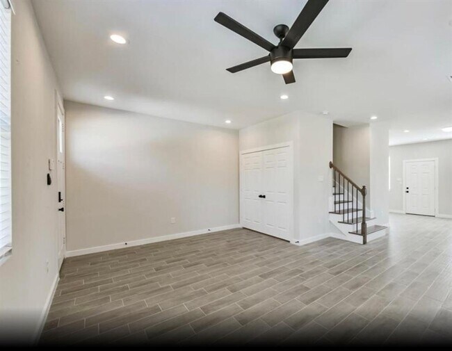 Foto del edificio - 5544 Shreveport Blvd