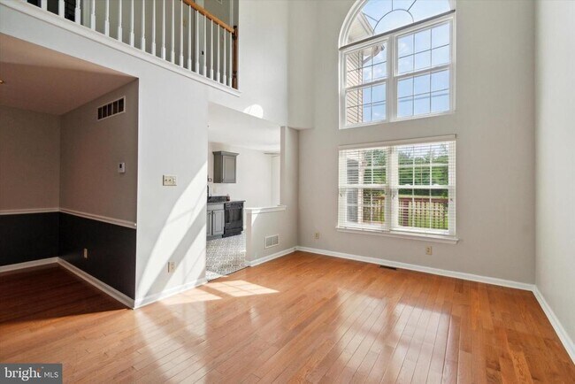 Foto del edificio - 559 Broxton Ct