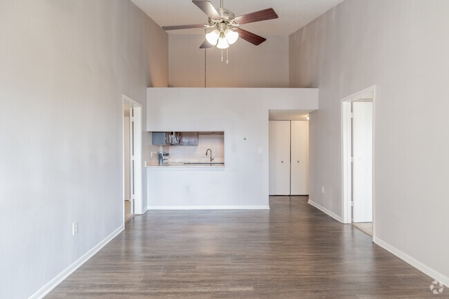 2HAB, 2BA - Woodberry Apartments