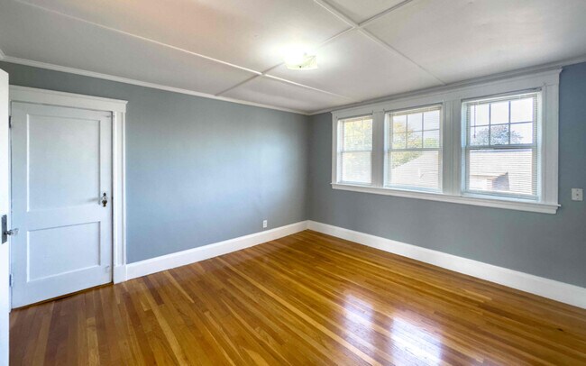 Foto del edificio - 19 Lansing Ave