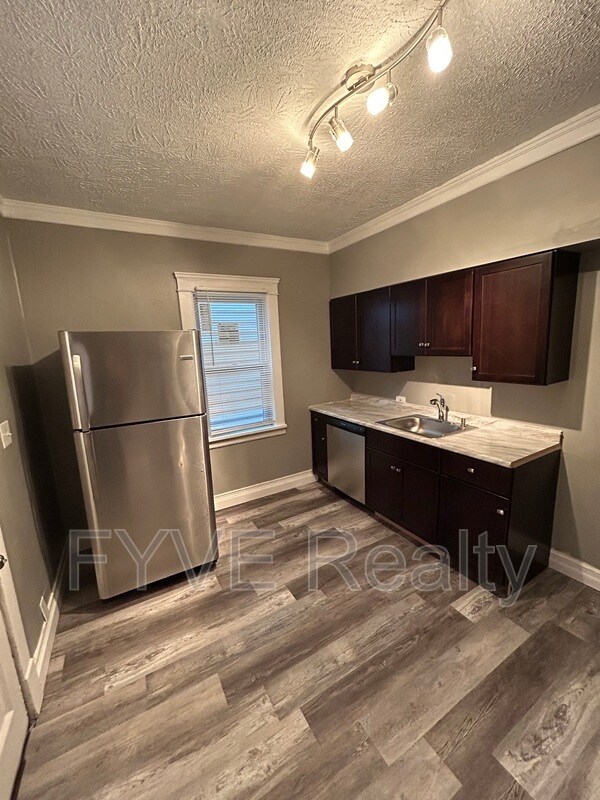 Foto del edificio - 2622 Hampshire Rd
