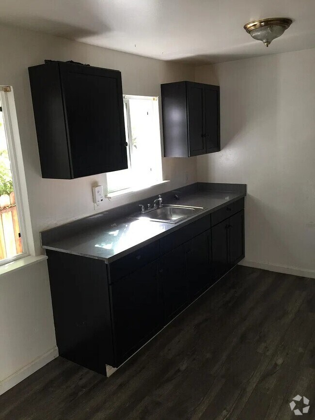 The Champion Student Apartments for Rent Oakland, CA 1 Rentals