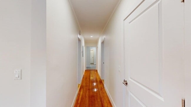 Foto del edificio - 391 Linwood Ave