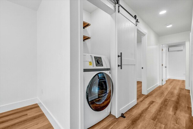 Building Photo - 18652 Libra Cir