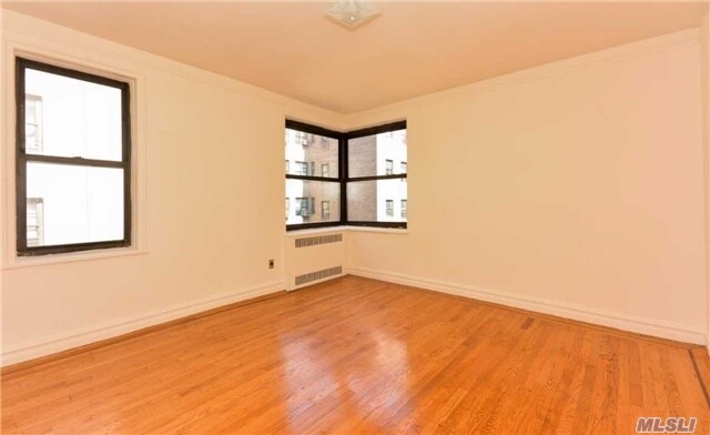 Building Photo - 860 Grand Concourse