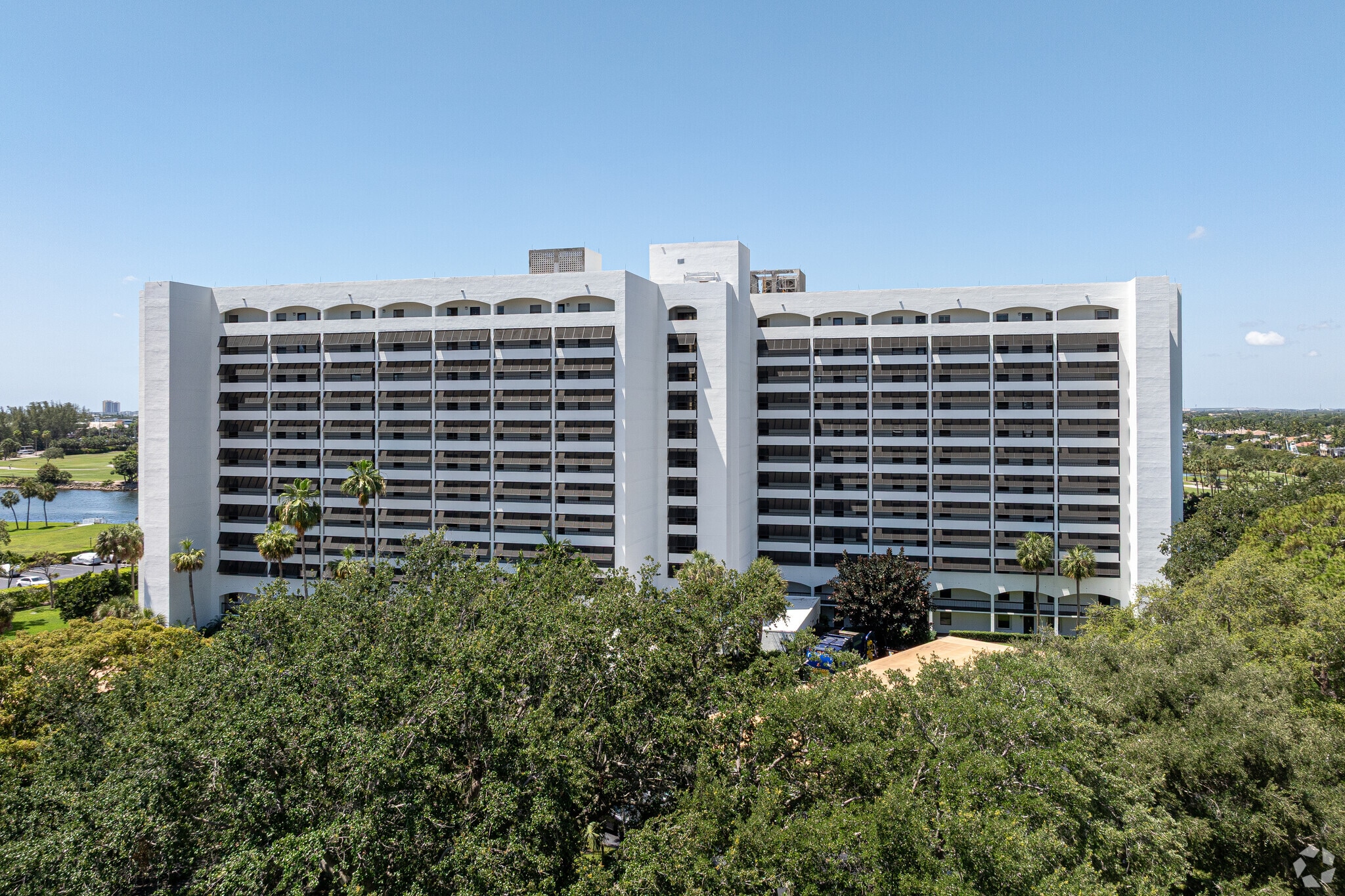 Governor's Point Condominiums